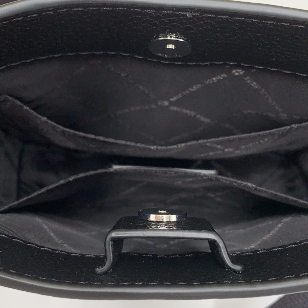 MICHAEL KORS Briley Small Pebbled Leather Messengr - Picture 10 of 16